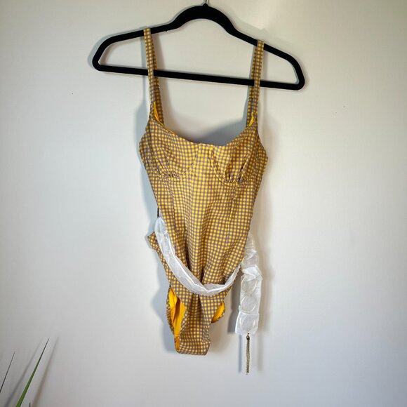 NWT WeWoreWhat Danielle 3.0 One-Piece Swimsuit | Belted Seersucker | Size L - Picture 3 of 9